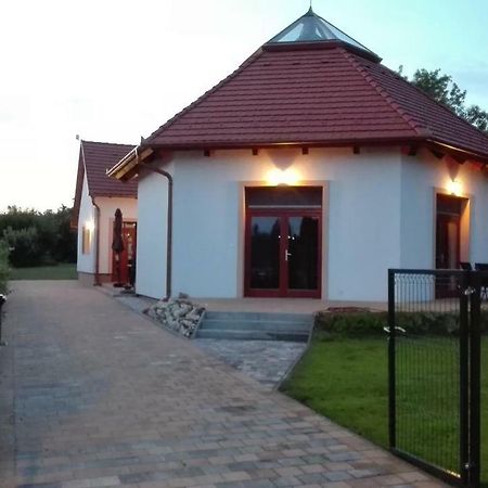 Egrelato Vendeghaz Apartment Balatonakali Exterior foto